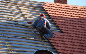 roof tiles Bassus Green, Hertfordshire